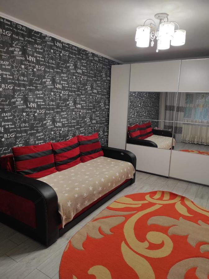 Private Room Near 3 Min Metrou Crangasi, 40 M2 Bucureşti Exterior foto